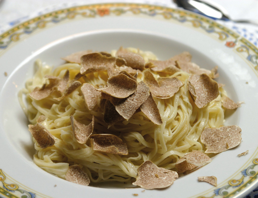 Tagliolini al tartufo