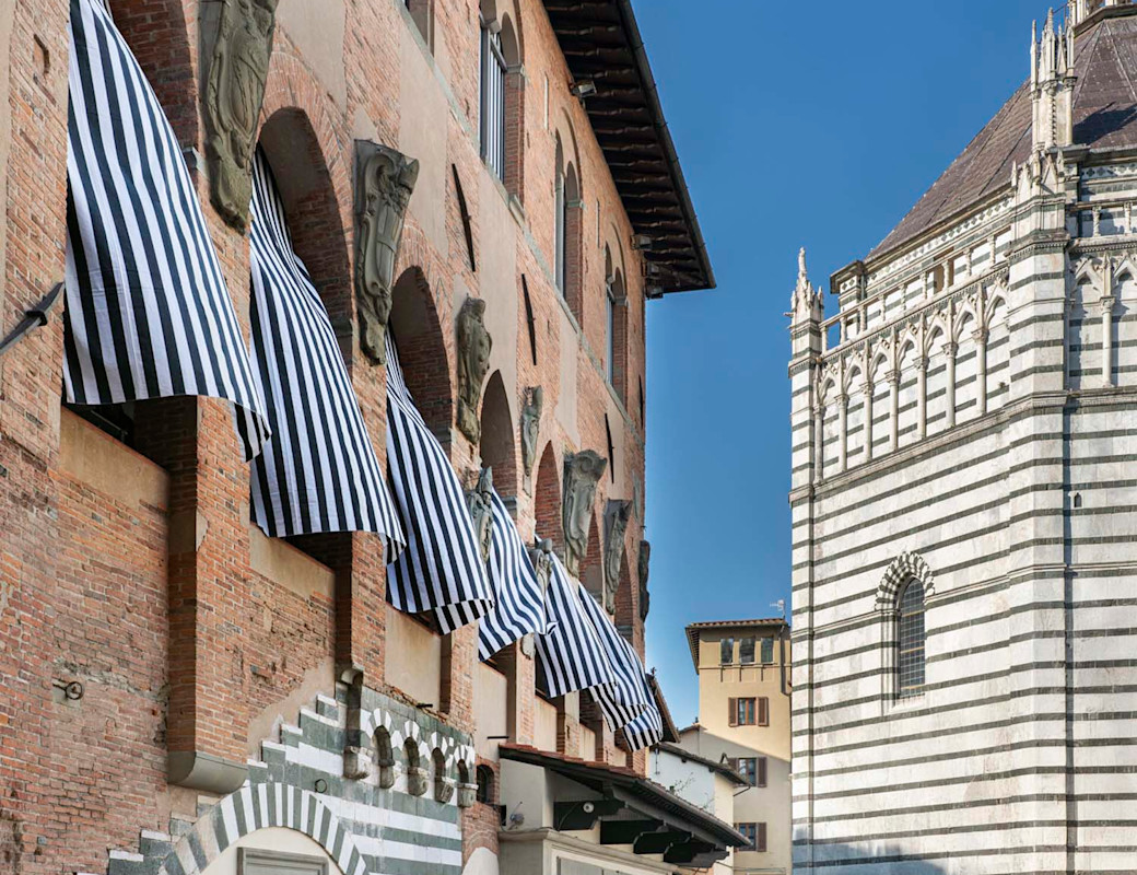 Palazzo dei Vescovi- Daniel Buren